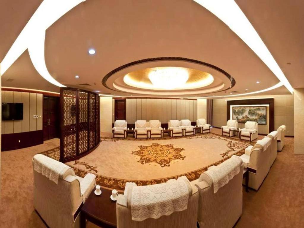 Bliss International Hotel Weihai Exterior photo