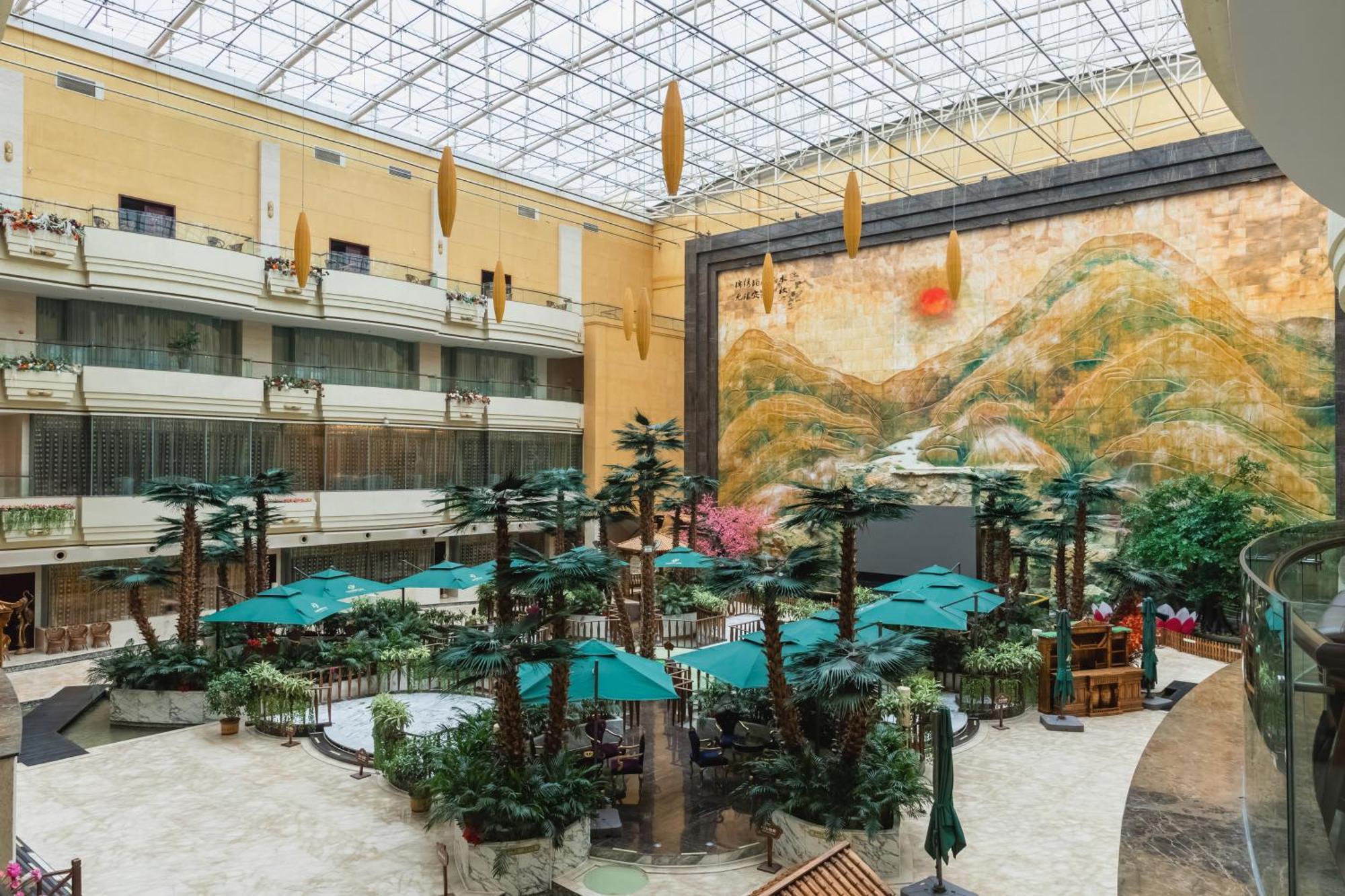 Bliss International Hotel Weihai Exterior photo