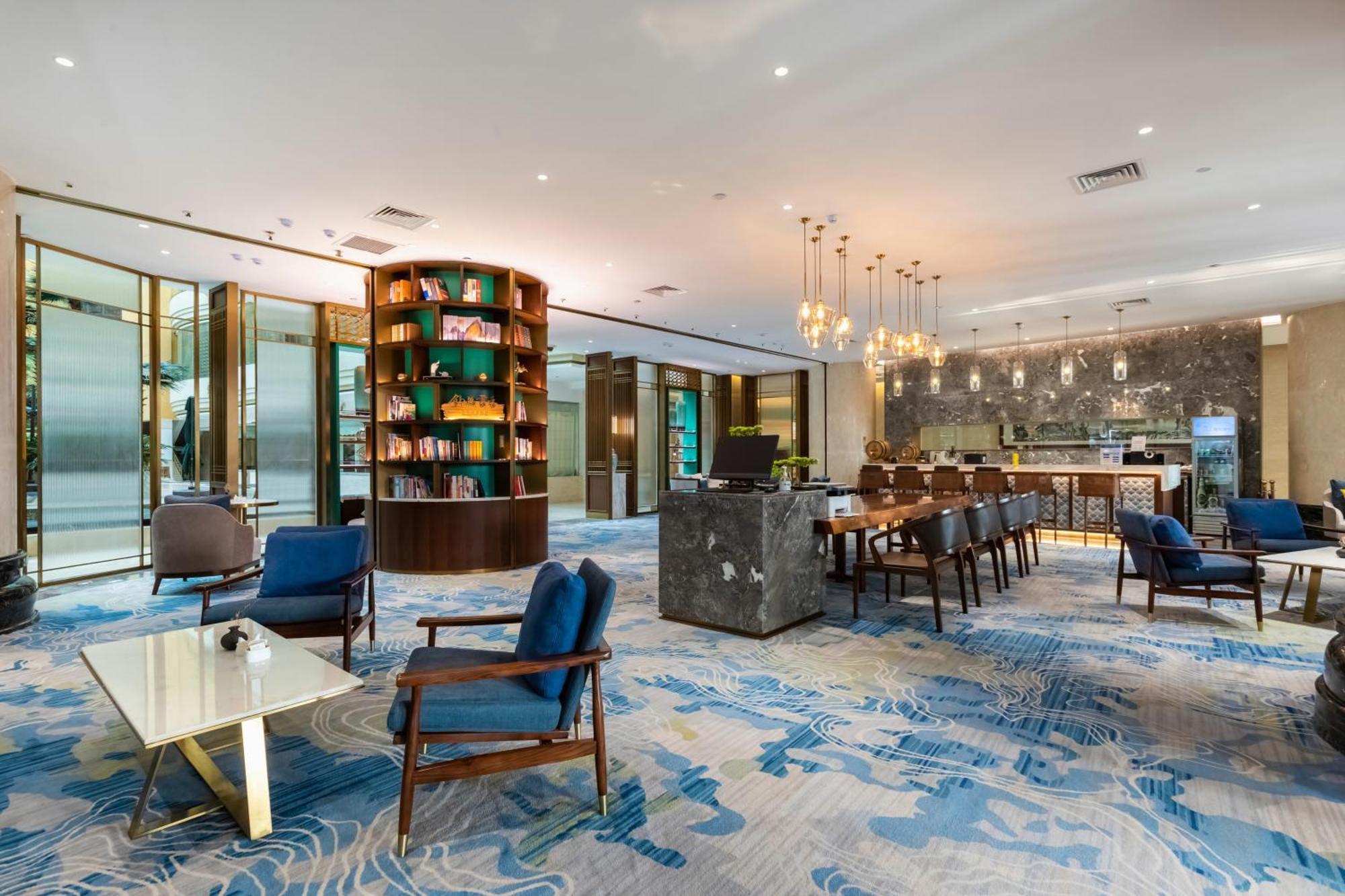 Bliss International Hotel Weihai Exterior photo