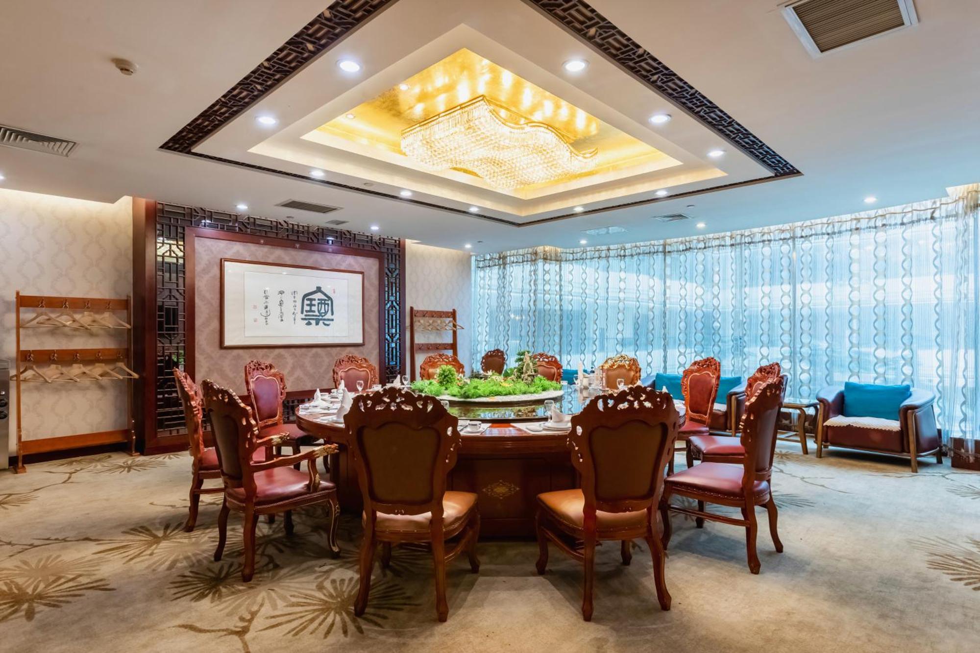 Bliss International Hotel Weihai Exterior photo