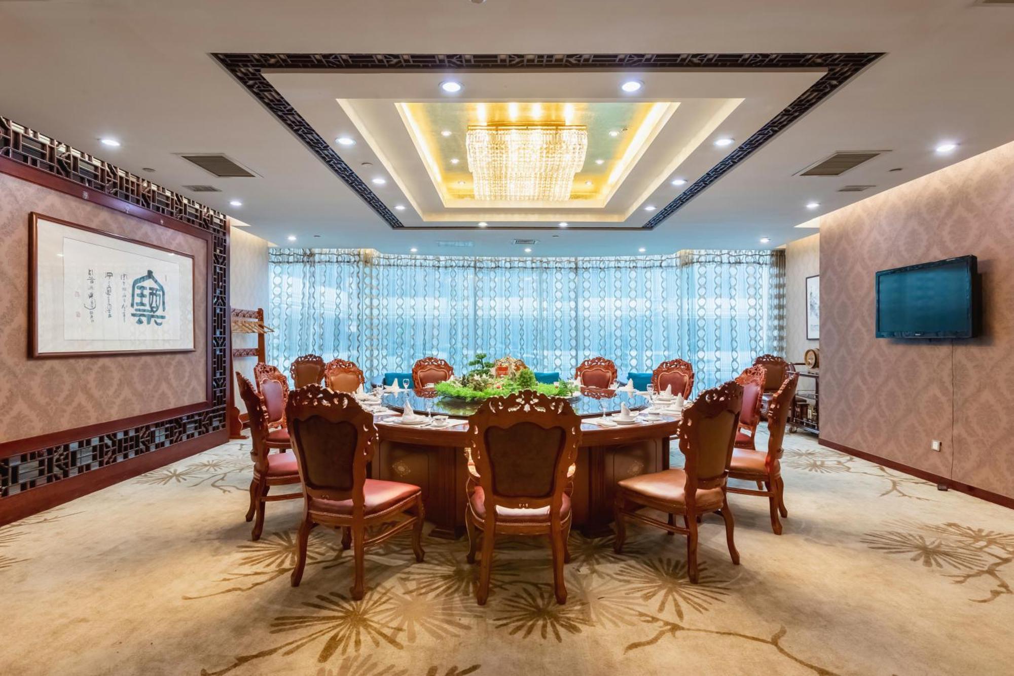 Bliss International Hotel Weihai Exterior photo