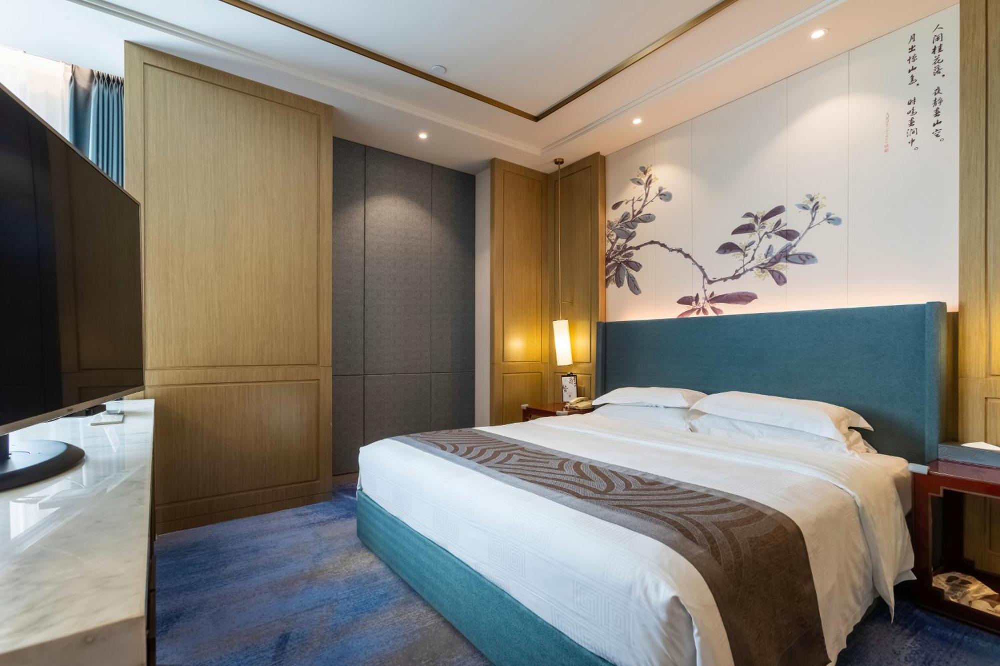 Bliss International Hotel Weihai Exterior photo